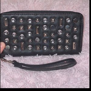 maurices wristlet❣️